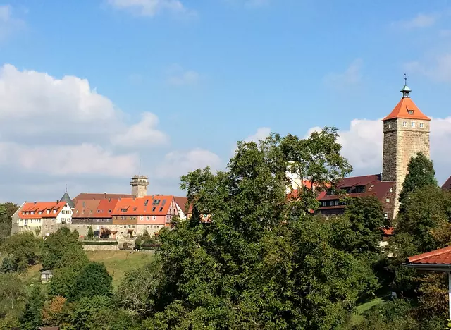 im Urlaub in Hohenlohe - Schwäbischer Wald das Schloss Waldenburg bestaunen
