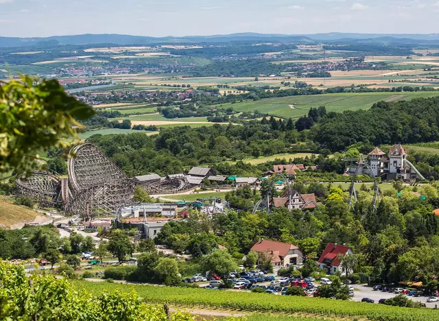 im Urlaub auf dem Bauernhof in Kraichgau - Stromberg den Erlebnispark Trippsdrill mit 100 originellen Attraktionen und Wildpark besuchen