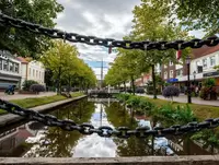 Die innenstadt von Papenburg mit Blick auf die Ems