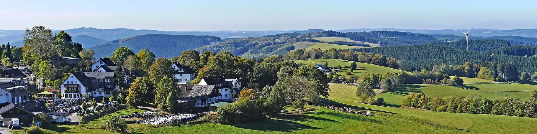 Urlaub in den Bergen - Urlaub im Sauerland in NRW mit Wandern und Skifahren