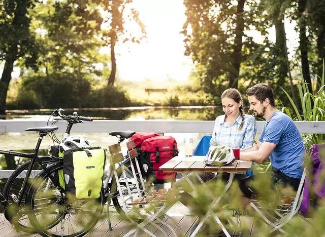 Während einer Radtour auf dem Werra-Radweg eine Pause im Stiftsgut Wilhelmsglücksbrunn machen