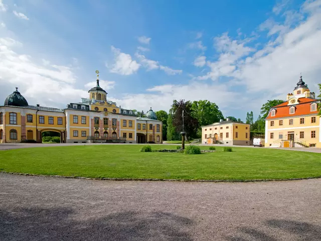 Das Schloss Belvedere ist eine Lustschlossanlage im Süden der Stadt Weimar und zählt zu den schönsten Residenzen Thüringens.
