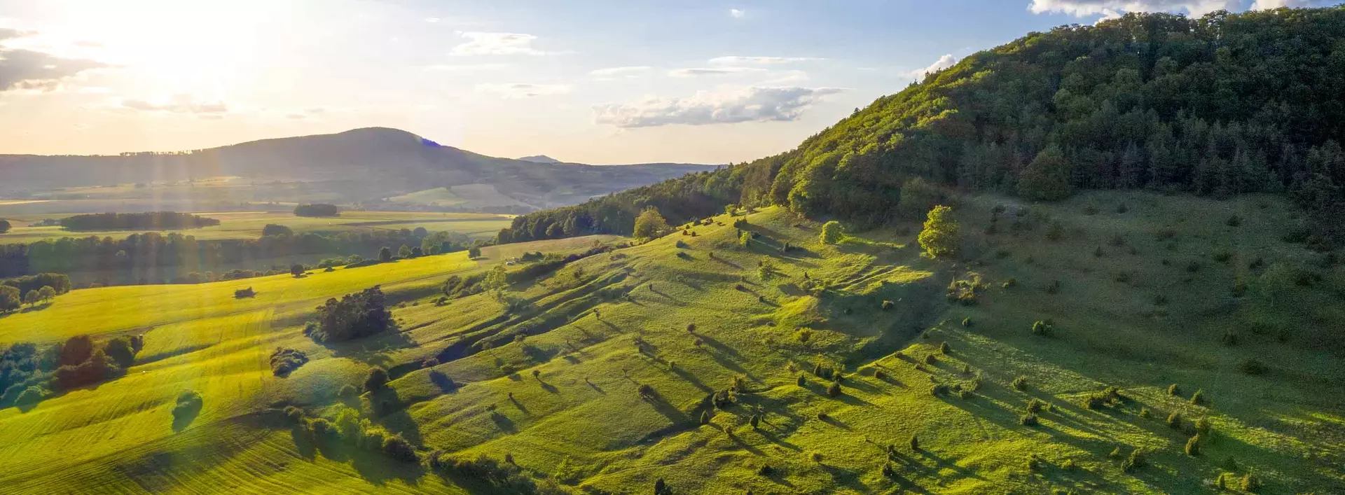 im Wanderurlaub in der Rhön die herrliche Aussicht in der Wiesenthaler Schweiz genießen