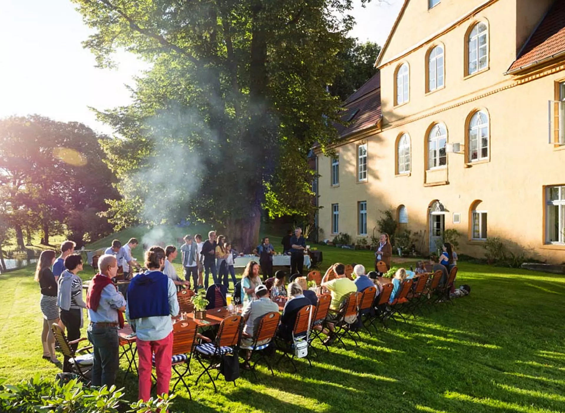 Feste feiern im Garten von Schloss Lühburg in Mecklenburg-Vorpommern