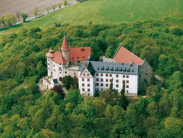 Die Veste Heldburg im Süden von Thüringen beherbergt das Deutsche Burgenmuseum.