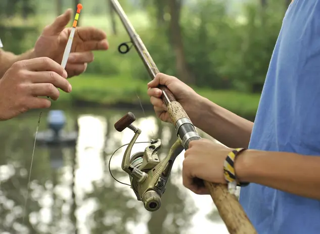 Angelurlaub auf dem Fischerhof: Angelrute präparieren