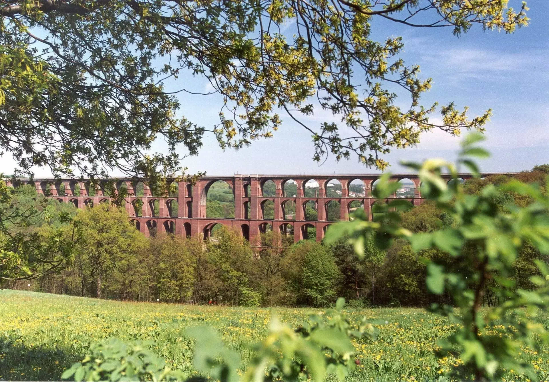 Göltzschtalbrücke - © Archiv Tourismusverband Vogtland e.V.
, Andreas Wetzel Das ist die größte Ziegelbrücke der Welt, die Göltzschtalbrücke im Vogtland.