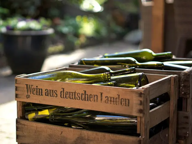 Urlaub auf dem Weingut - Wein aus Deutschland - © Pixabay.com, felix_w Urlaub auf dem Weingut - Deutsche Weine aus der Pfalz, Rheinhessen, vom Kaiserstuhl und der Mosel