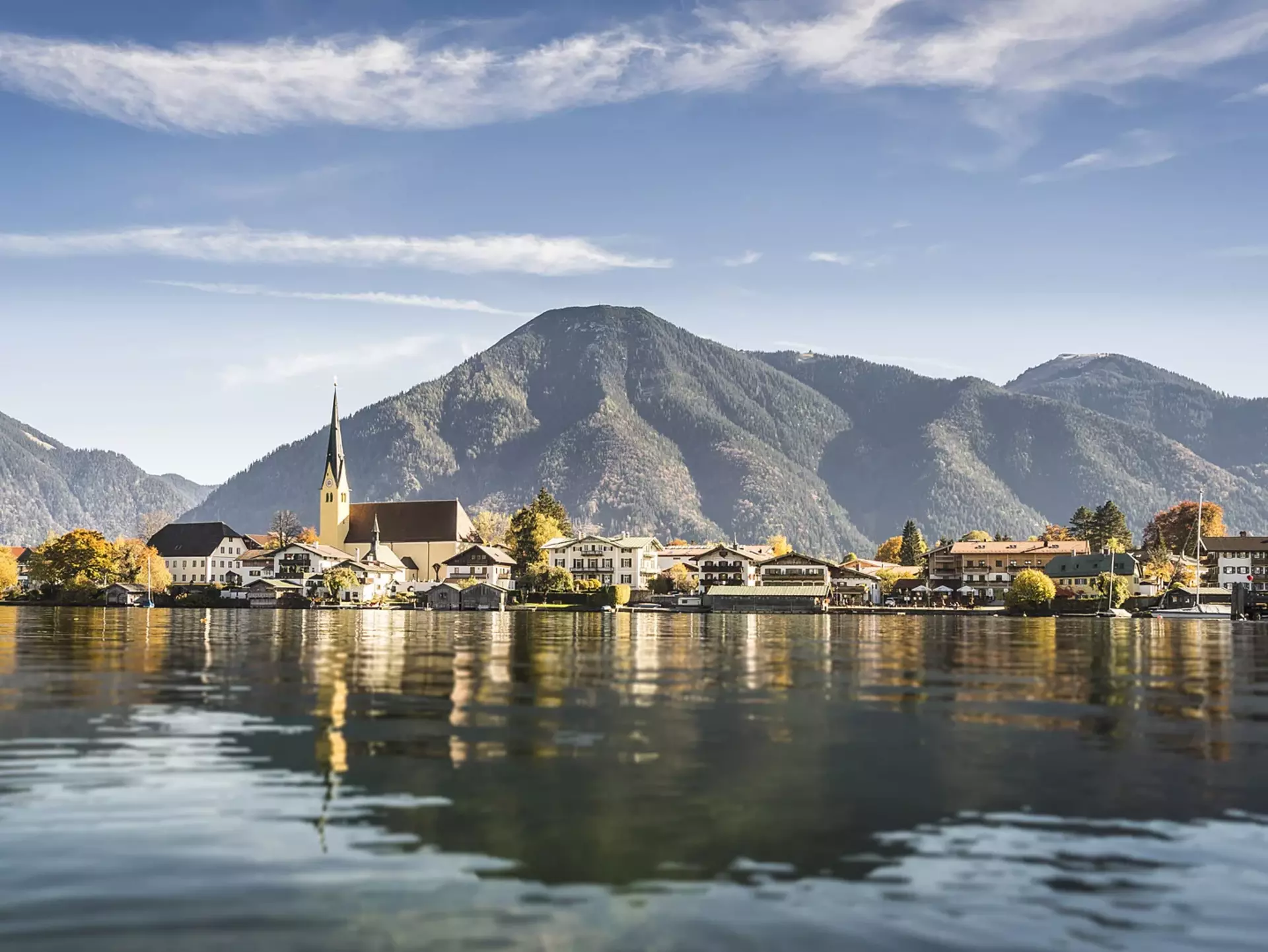 Rottach-Egern am Tegernsee - © Der Tegernsee, Dietmar Denger im Urlaub am Tegernsee einen Ausflug nach Rottach-Egern machen