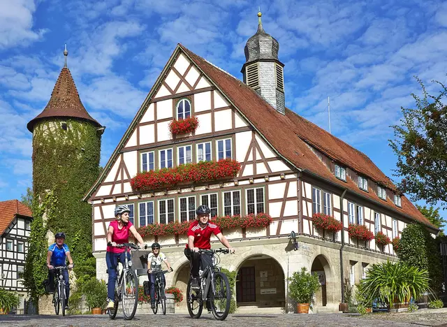 im Urlaub im Taubertal eine Radtour nach Tauberbischofsheim machen