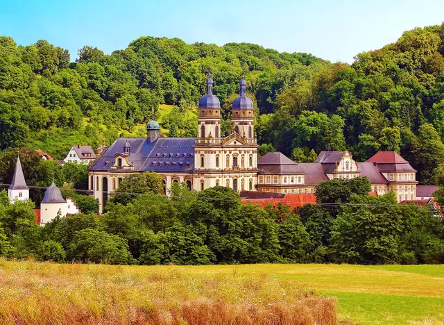 im Urlaub in Hohenlohe zum ehemalige Zisterzienserkloster Schöntal, im herrlichen Jagsttal radeln