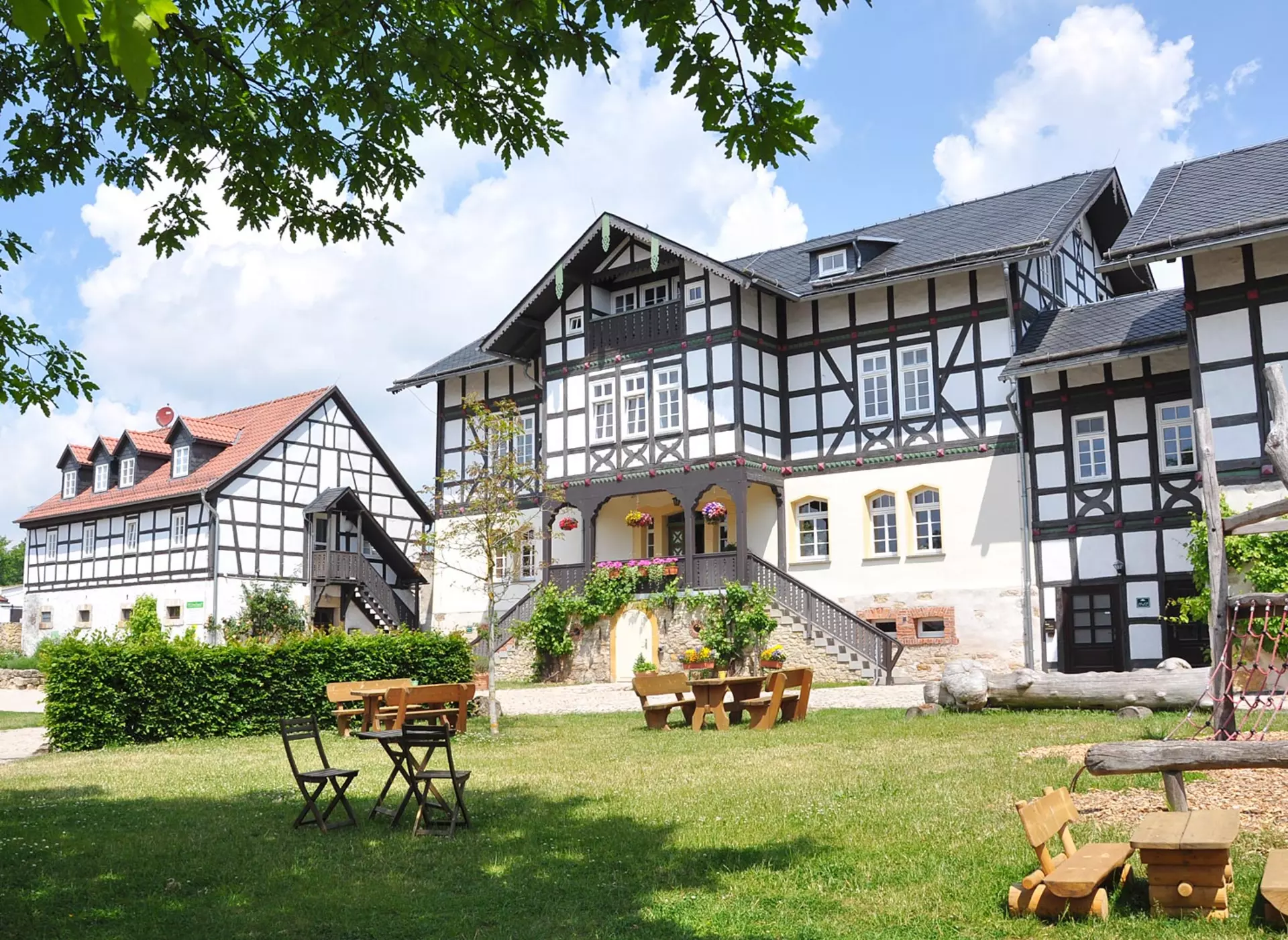 Urlaub mit Kindern auf dem Gutshof mit Spielplatz und Streicheltieren