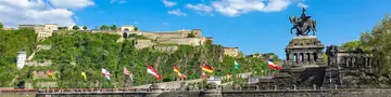 im Urlaub auf dem Weingut an der Mosel oder dem Rhein die Stadt Koblenz entdecken