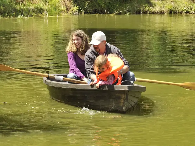 Bei einem Urlaub in Sachsen-Anhalt kann man viele Ausflugsziele besichtigen, wandern, Rad oder Boot fahren.