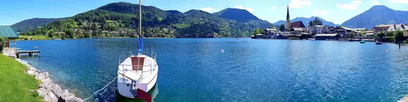 im Urlaub auf dem Bauernhof am Tegernsee die Stadt Rottach-Egern am Fuße des Wallbergs besuchen
