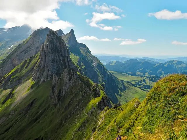 Säntis am Bodensee - © Pixabay.de, Norbert Pietsch Mit 2500 Metern ist der Säntis ein einmaliges Bergerlebnis mit Panoramablick über 6 Länder, den Bodensee und die Voralpen.