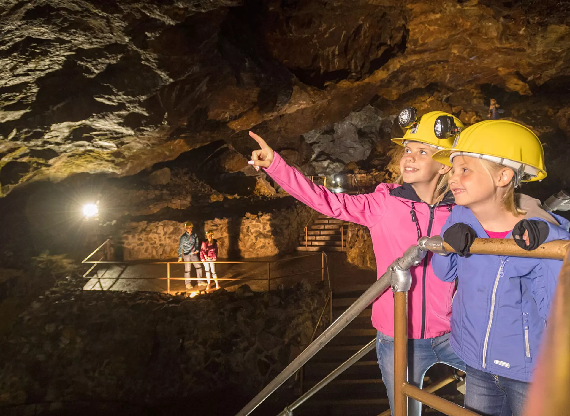 Familienausflug zum Fischbacher Kupferbergwerk - © Rheinland-Pfalz Tourismus GmbH, Dominik Ketz im Urlaub auf dem Bauernhof an der Nahe das Kupferbergwerk in Fischbach besuchen