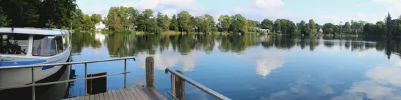 Boot auf dem Edebergsee in Plön, Holsteinische Schweiz