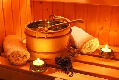 im Wellness und Gesundheitsurlaub in Thüringen in der Sauna entspannen