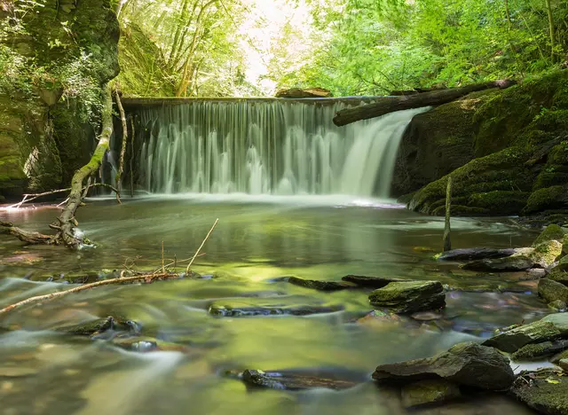 im Urlaub auf dem Bauernhof im Hunsrück auf der Traumschleife Baybachklamm wandern