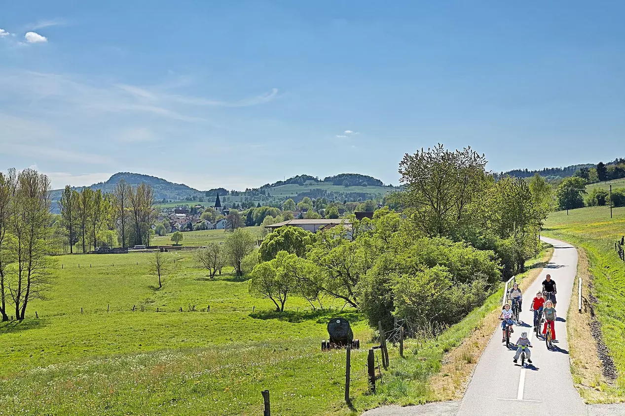 Radtour durch die Rhön Mit dem Rad durch die Mittelgebirgslandschaft Rhön.