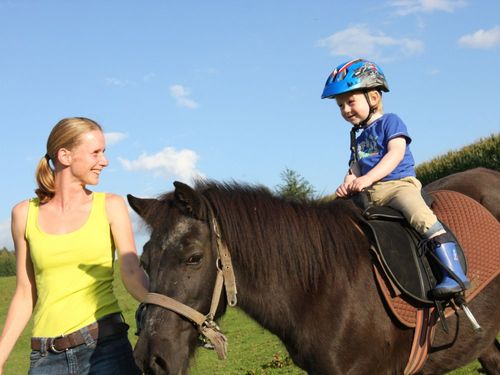 Ponyreiten Ponyreiten