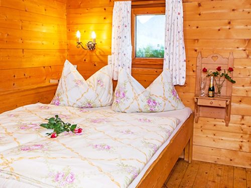 Bett