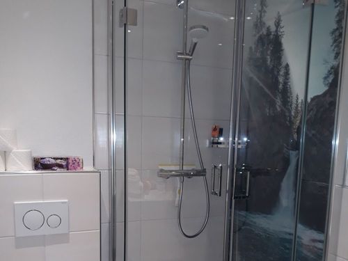 komfortables Bad (Wohnung Hochgrat)