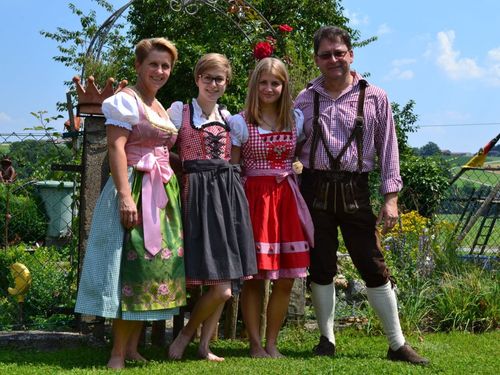 Monika & Sophia & Vanessa & Sepp Eberl