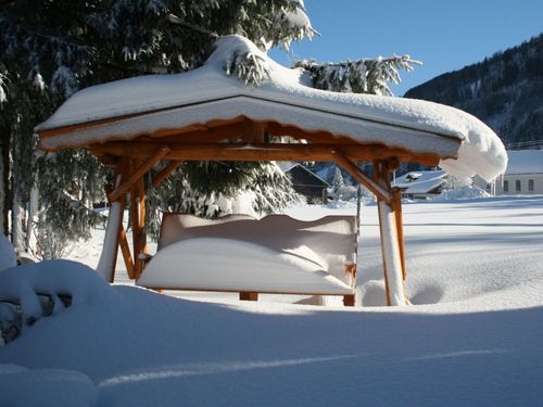 Hollywood-Schaukel im Winter Hollywood-Schaukel im Winter