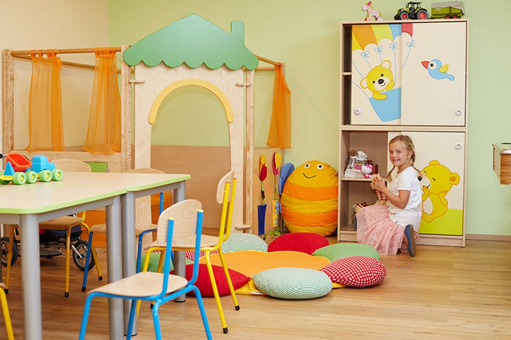 Spielzimmer mit Kleinkindbereich
