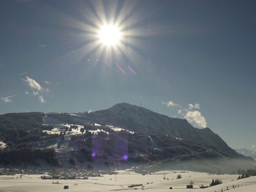 GIGANTISCHER AUSBLICK GIGANTISCHER AUSBLICK
