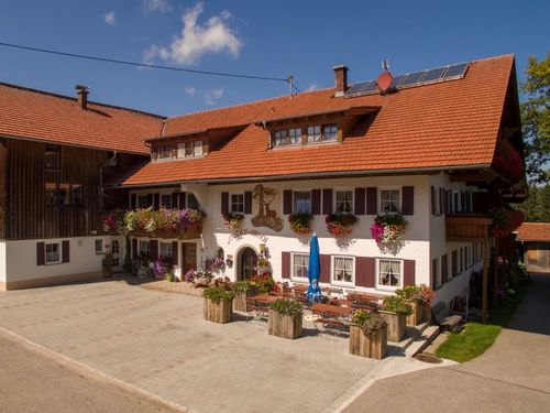 Ferienhof Hirsch, Hofbild Ferienhof Hirsch, Hofbild