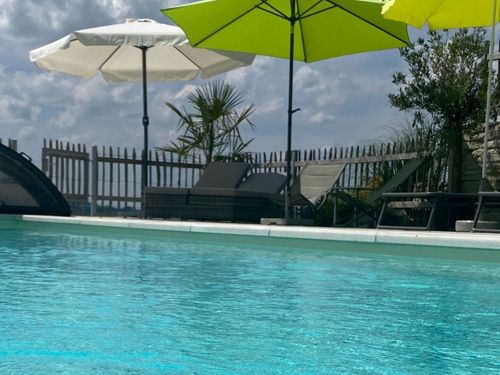 Pool Pool