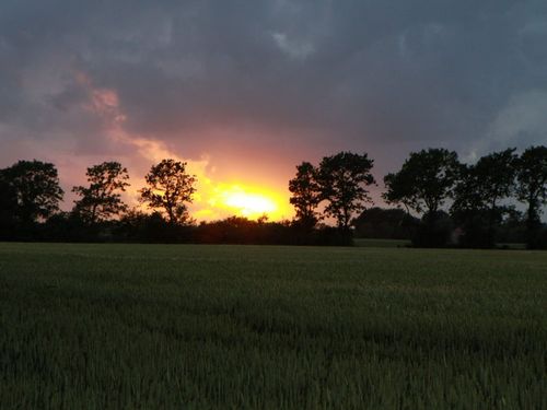 Sonnenuntergang über m Heuhoff