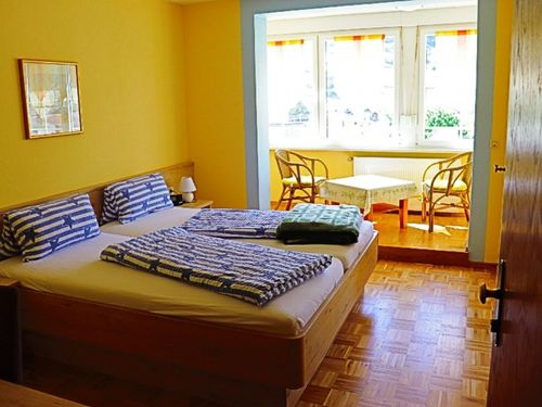Doppelzimmer mit Loggia  10