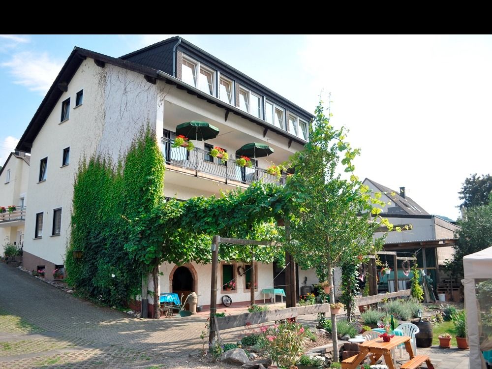 Hausansicht von hinten