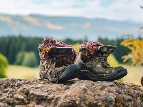 Urige Bergschuhe Urige Bergschuhe
