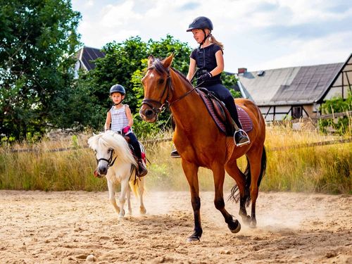 Reitunterricht auf dem Urlaubshof Reitunterricht auf dem Urlaubshof