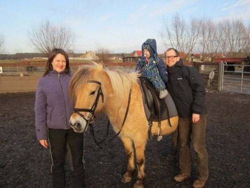 Familie mit Reitpony Familie mit Reitpony