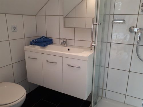 Bad, Ferienzimmer Sonnenseite Bad, Ferienzimmer Sonnenseite