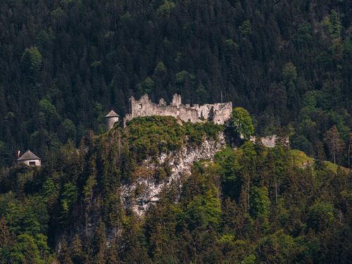 Burg Burg