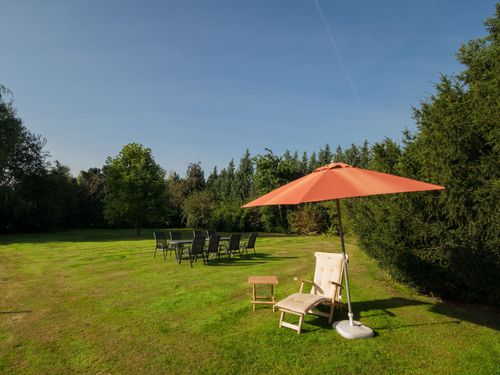 Garten_Sonnenschirm Garten_Sonnenschirm