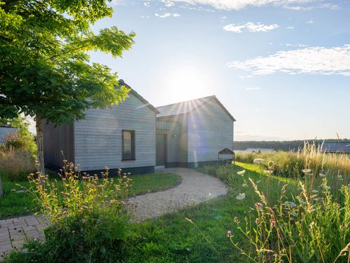 Bio-Seehotel Chalets am Zeulenroda Meer