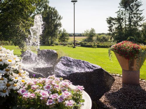 auszeithof_otersen_springbrunnen auszeithof_otersen_springbrunnen