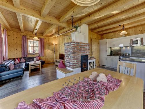 Wohnbereich Toms Hütte