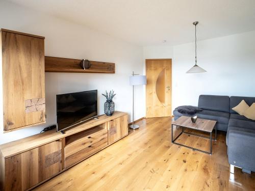 Woidblick Wohnzimmer im Landhaus Altweck by Bernhard Watzinger