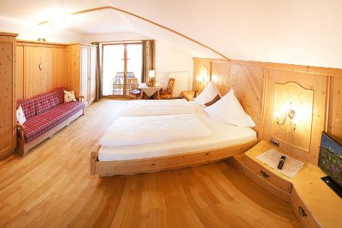 Schlafzimmer in FeWo Wetterstein