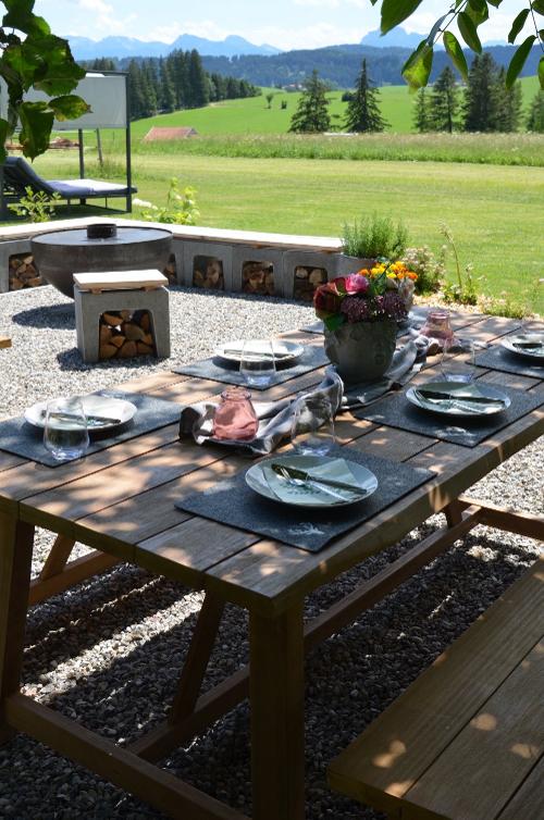Grillplatz mit Bilderbuchaussicht