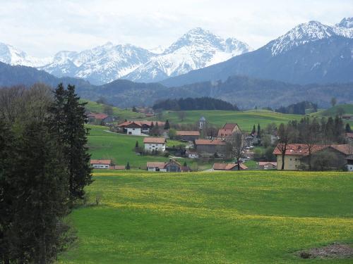 Blick auf Hopferau